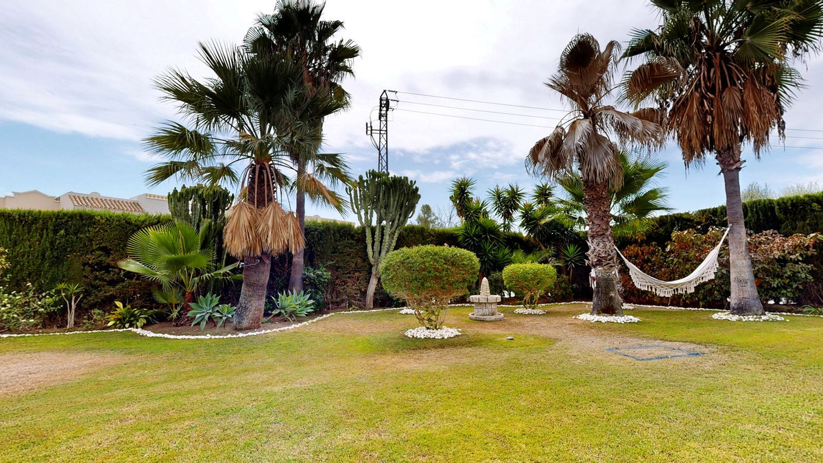 Te koop Vrijstaande Villa Costa Del Sol Guadalmina Alta € 2.650.000,-