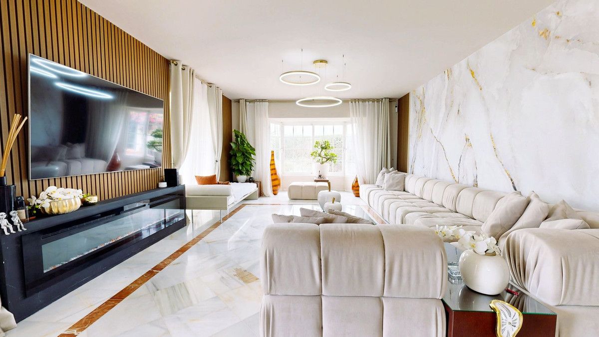 Te koop Vrijstaande Villa Costa Del Sol Guadalmina Alta € 2.650.000,-