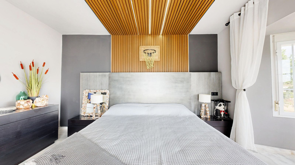 Te koop Vrijstaande Villa Costa Del Sol Guadalmina Alta € 2.650.000,-