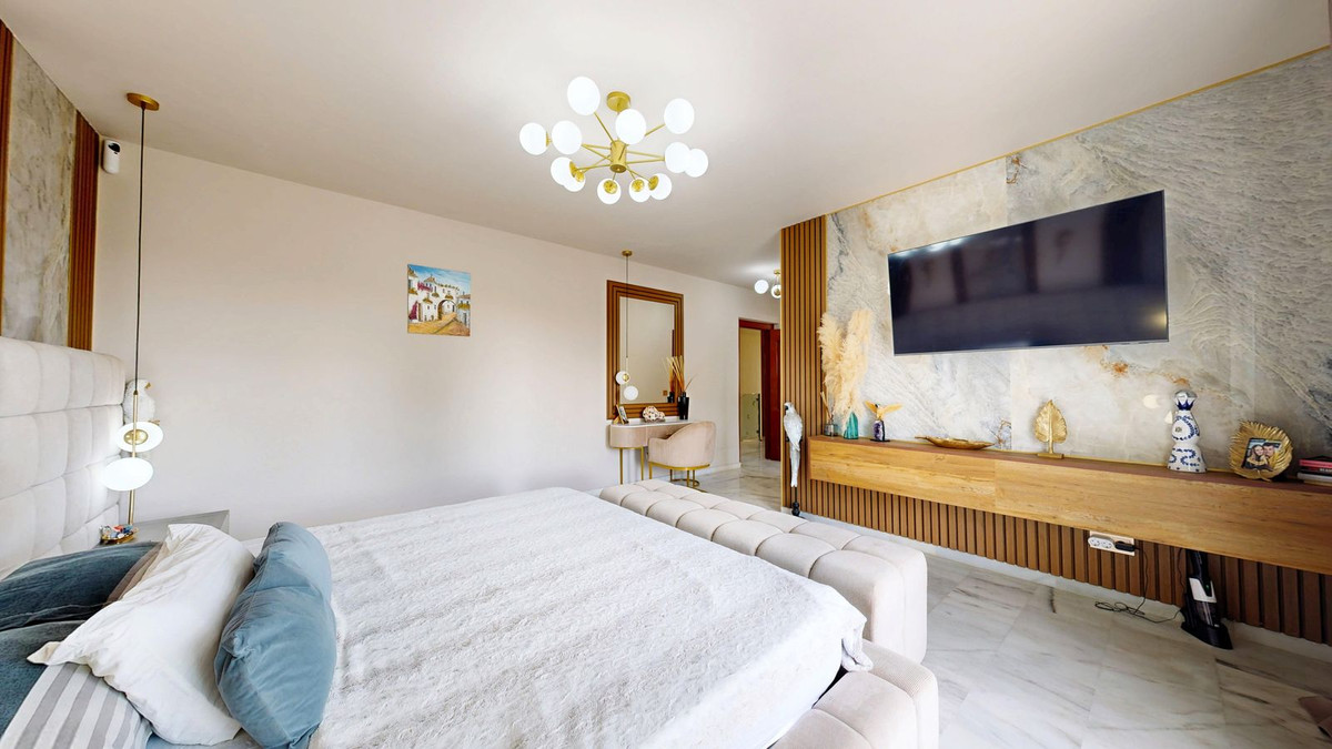 Te koop Vrijstaande Villa Costa Del Sol Guadalmina Alta € 2.650.000,-