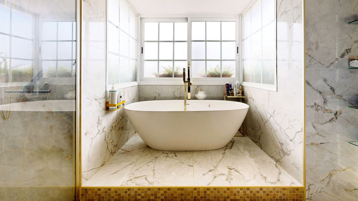 Te koop Vrijstaande Villa Costa Del Sol Guadalmina Alta € 2.650.000,-