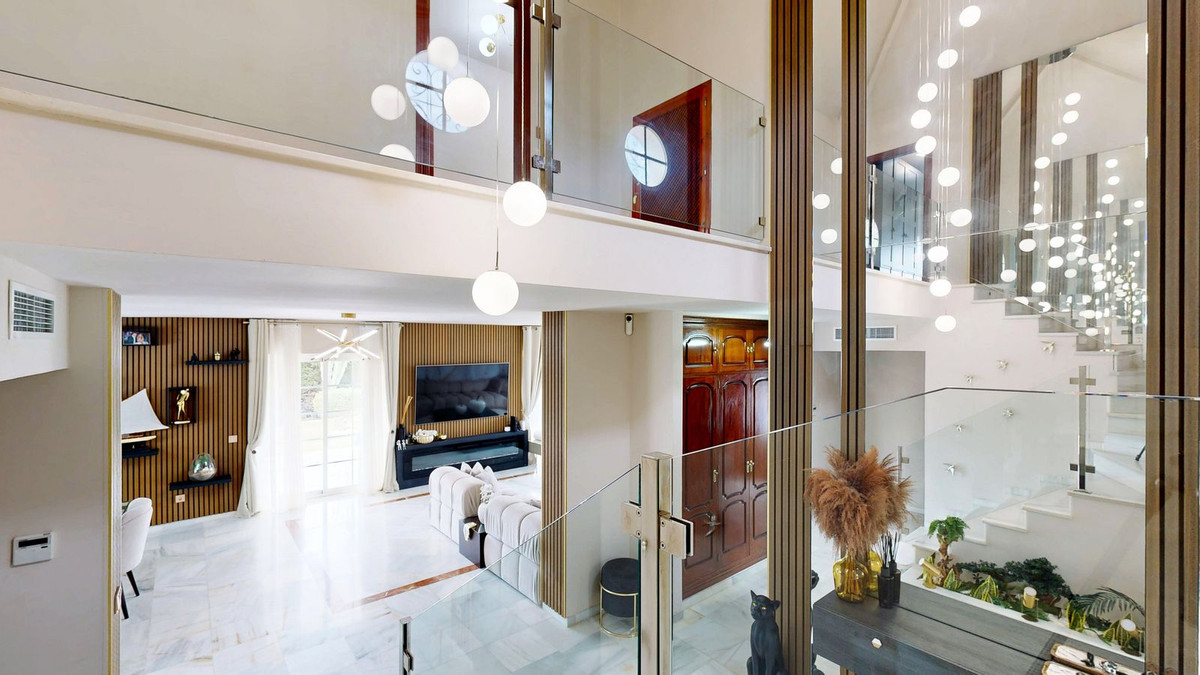 Te koop Vrijstaande Villa Costa Del Sol Guadalmina Alta € 2.650.000,-