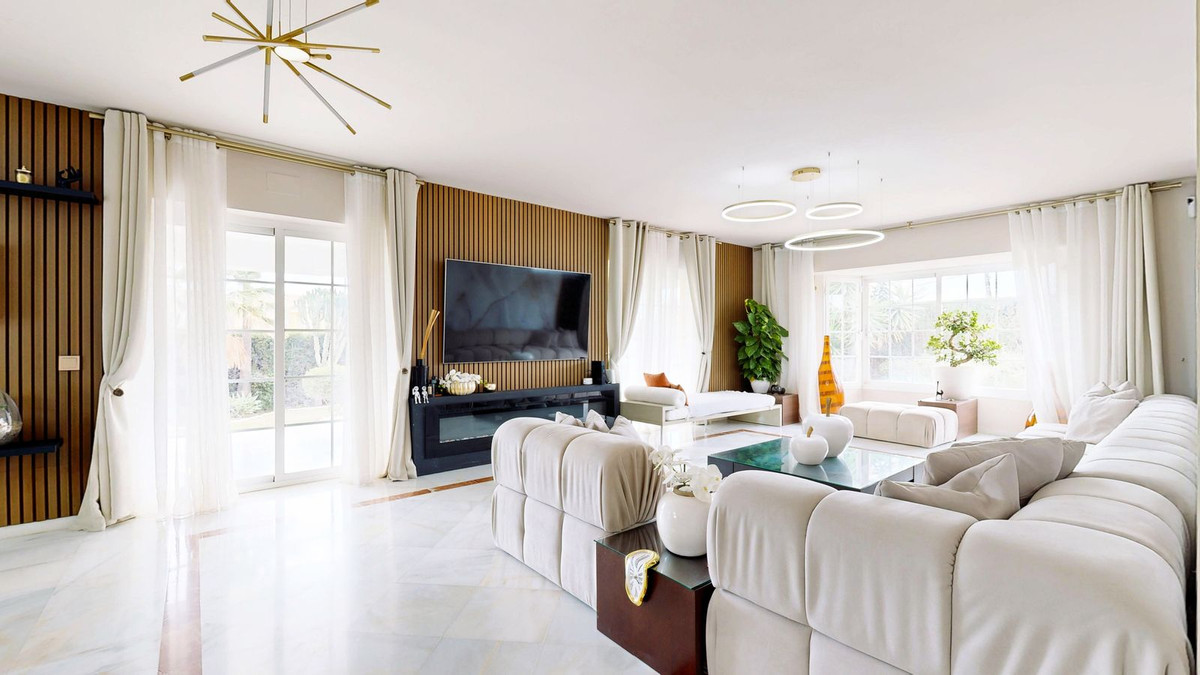 Te koop Vrijstaande Villa Costa Del Sol Guadalmina Alta € 2.650.000,-