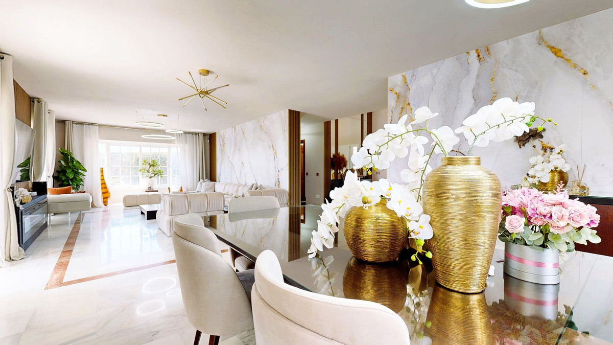 Te koop Vrijstaande Villa Costa Del Sol Guadalmina Alta € 2.650.000,-