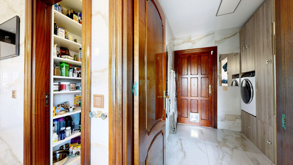 Te koop Vrijstaande Villa Costa Del Sol Guadalmina Alta € 2.650.000,-