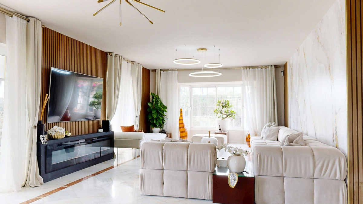 Te koop Vrijstaande Villa Costa Del Sol Guadalmina Alta € 2.650.000,-