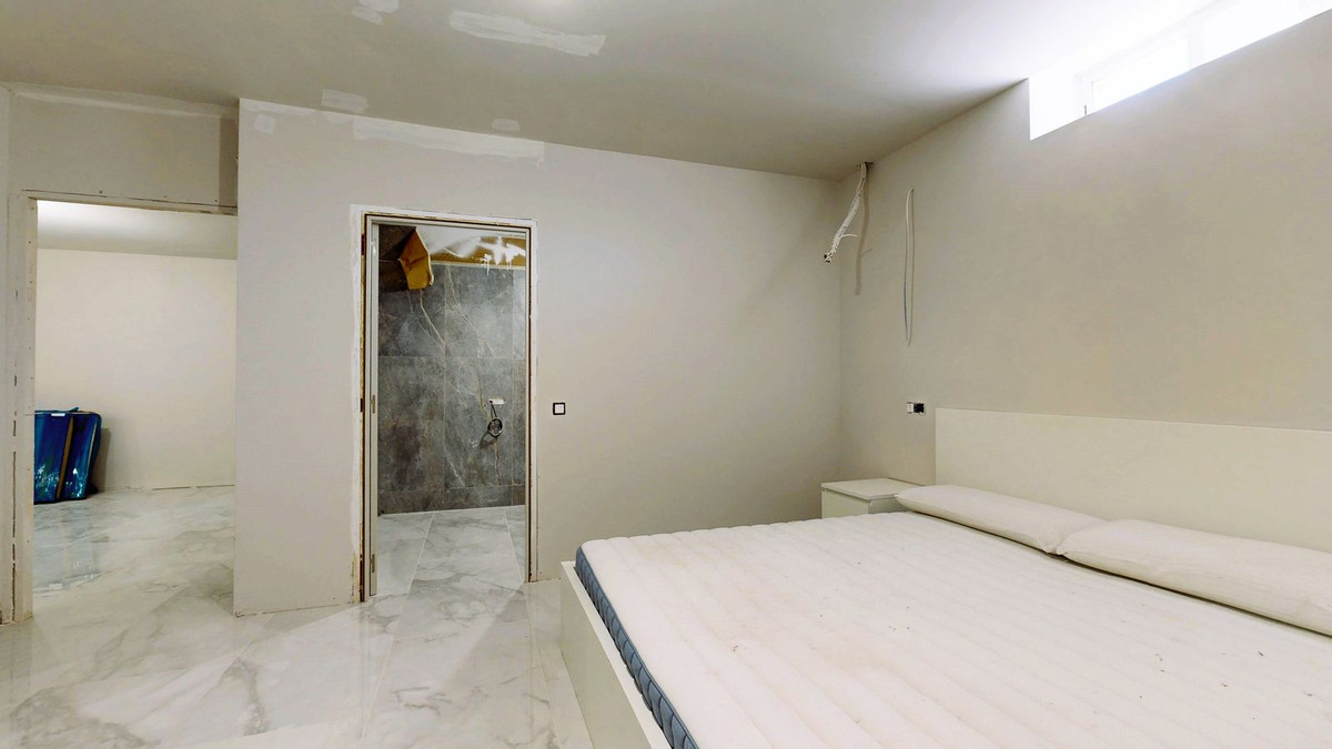 Te koop Vrijstaande Villa Costa Del Sol Guadalmina Alta € 2.650.000,-