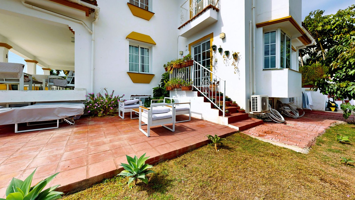 Te koop Vrijstaande Villa Costa Del Sol Guadalmina Alta € 2.650.000,-