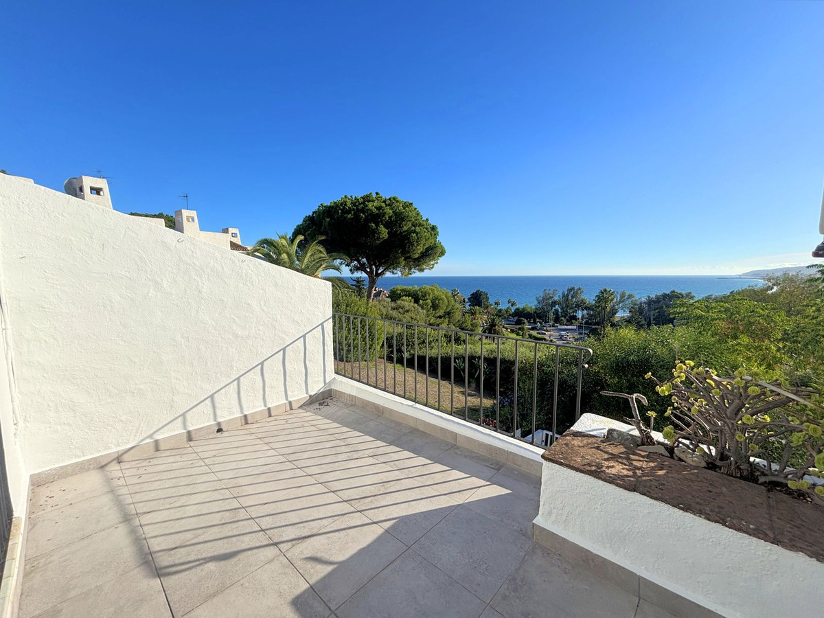 Te koop Half vrijstaand huis Costa Del Sol Casares Playa € 493.000,-