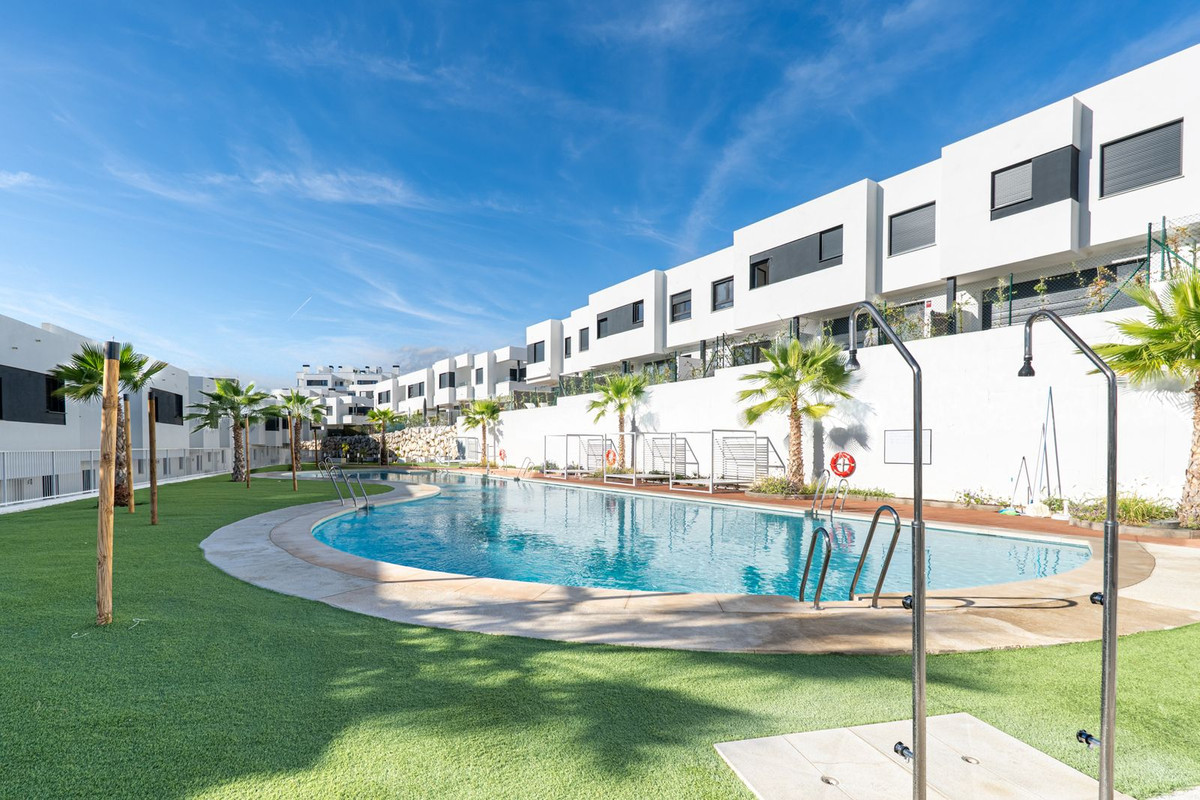 Te koop Herenhuis Costa Del Sol La Cala De Mijas € 899.000,-