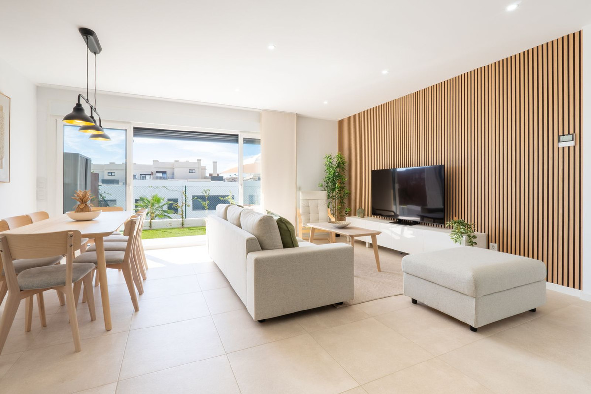 Te koop Herenhuis Costa Del Sol La Cala De Mijas € 899.000,-