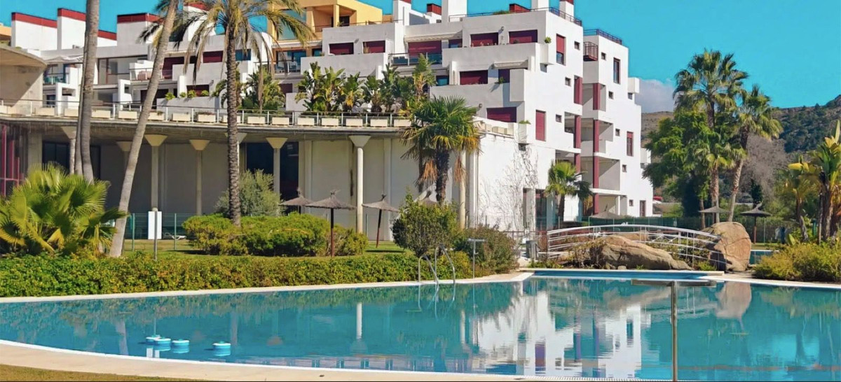 Te koop Middle Floor Apartment Costa Del Sol Benahavís € 370.000,-