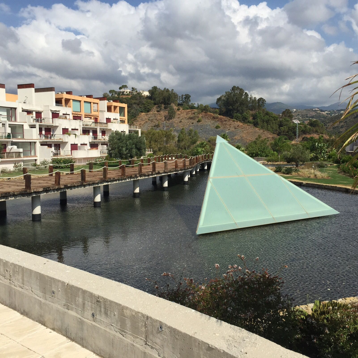 Te koop Middle Floor Apartment Costa Del Sol Benahavís € 370.000,-