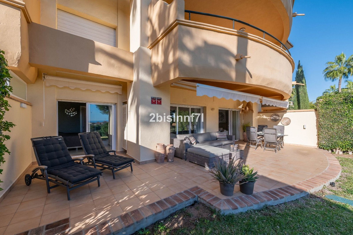 Te koop Gelijkvloers appartement Costa Del Sol Elviria € 585.000,-