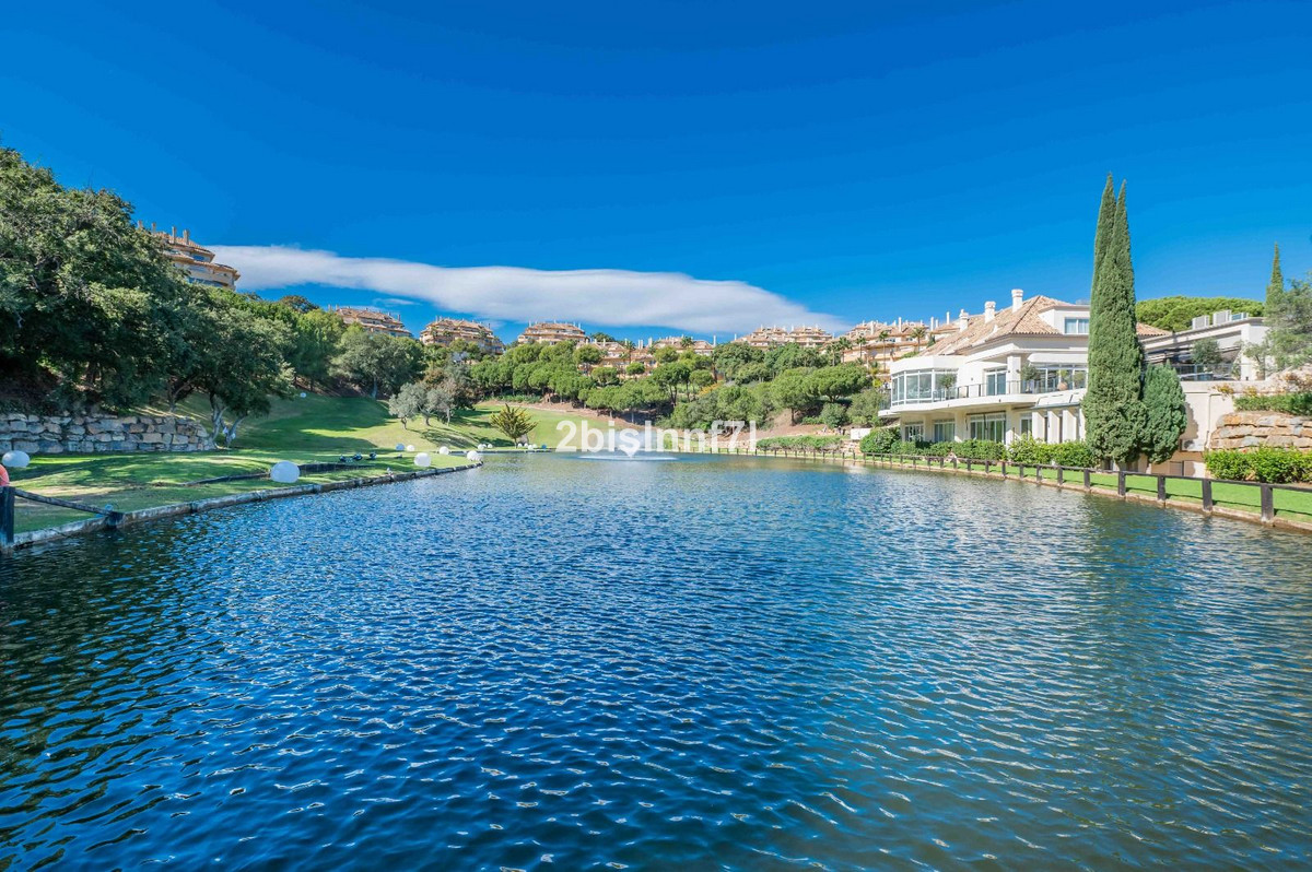 Te koop Gelijkvloers appartement Costa Del Sol Elviria € 585.000,-