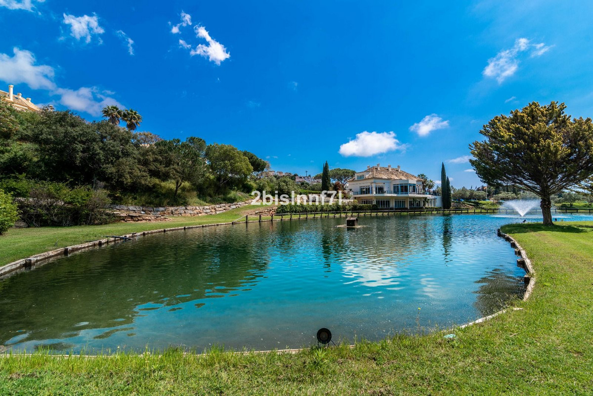 Te koop Gelijkvloers appartement Costa Del Sol Elviria € 585.000,-