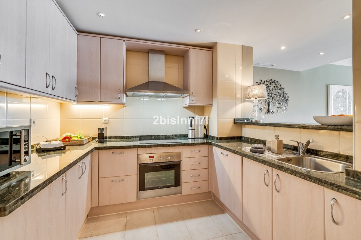 Te koop Gelijkvloers appartement Costa Del Sol Elviria € 585.000,-