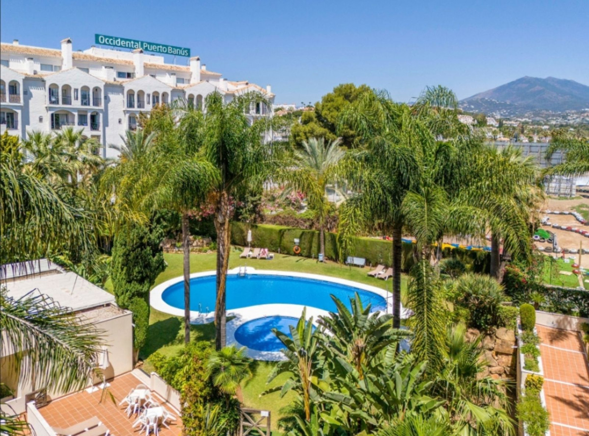 Te koop Middle Floor Apartment Costa Del Sol Puerto Banús € 1.200.000,-