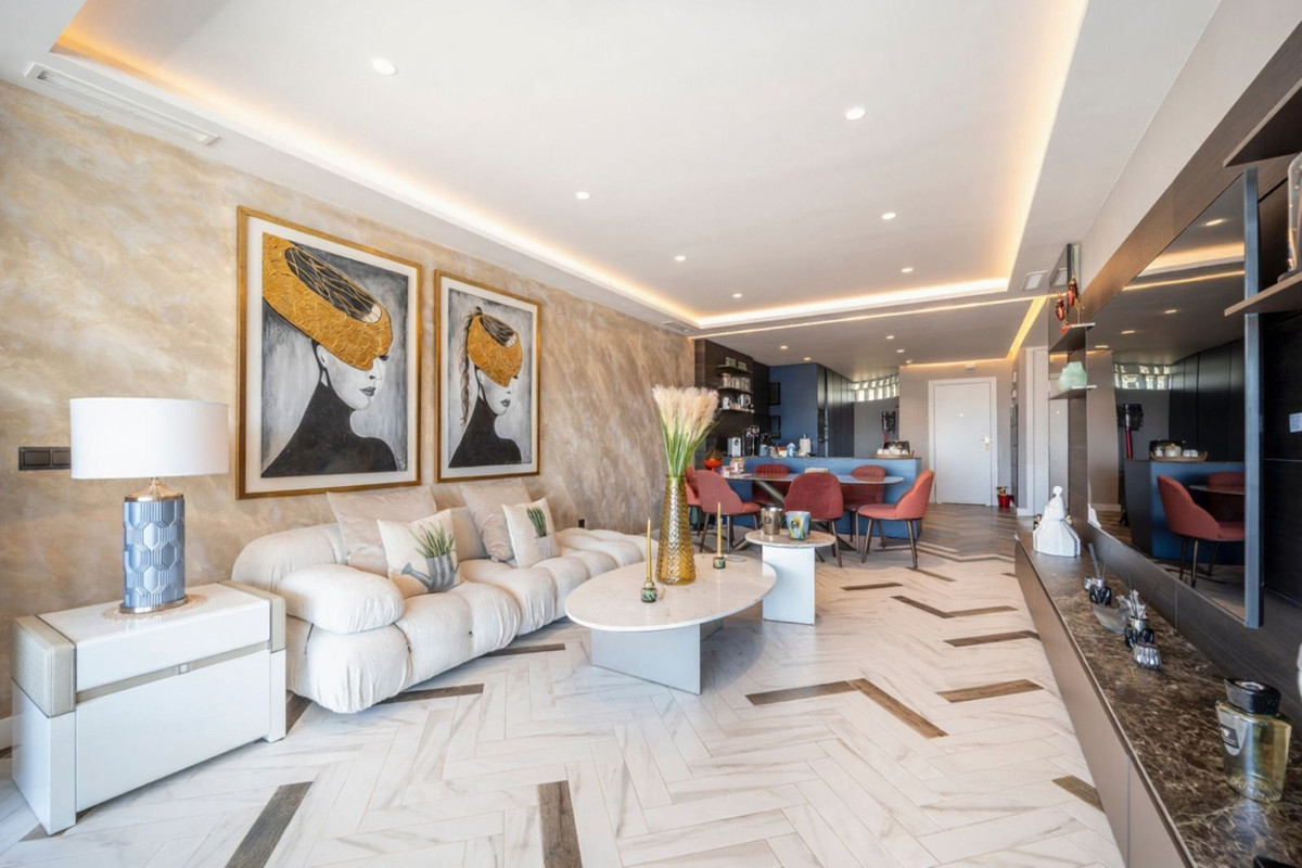 Te koop Middle Floor Apartment Costa Del Sol Puerto Banús € 1.200.000,-