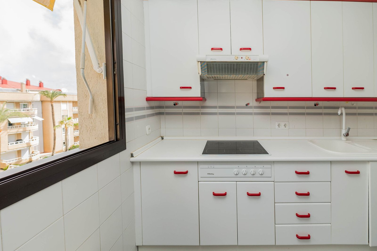 Te koop Middle Floor Apartment Costa Del Sol Torremolinos € 980.000,-