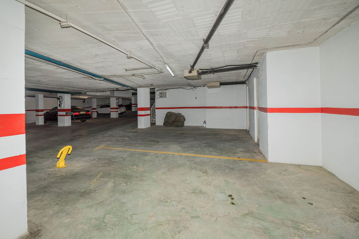 Te koop Middle Floor Apartment Costa Del Sol Torremolinos € 980.000,-