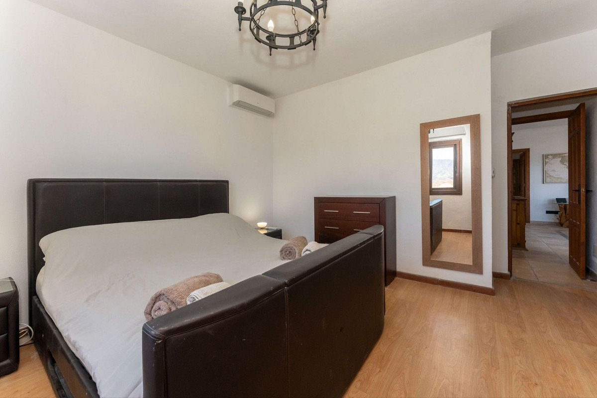 Te koop Vrijstaande Villa Costa Del Sol Alora € 449.000,-