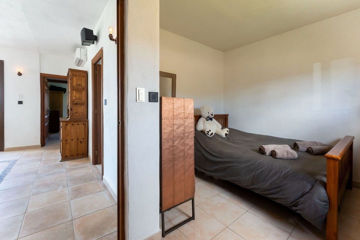 Te koop Vrijstaande Villa Costa Del Sol Alora € 449.000,-