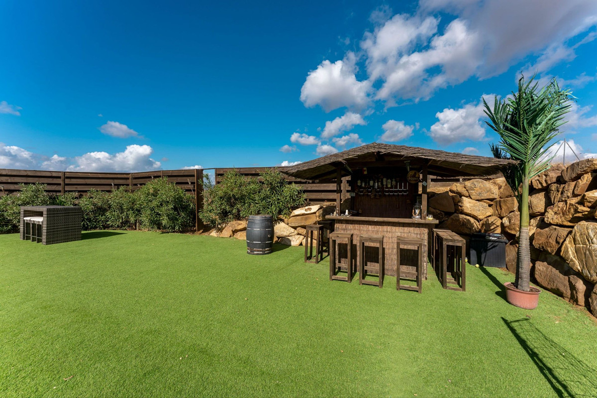 Te koop Vrijstaande Villa Costa Del Sol Alora € 449.000,-