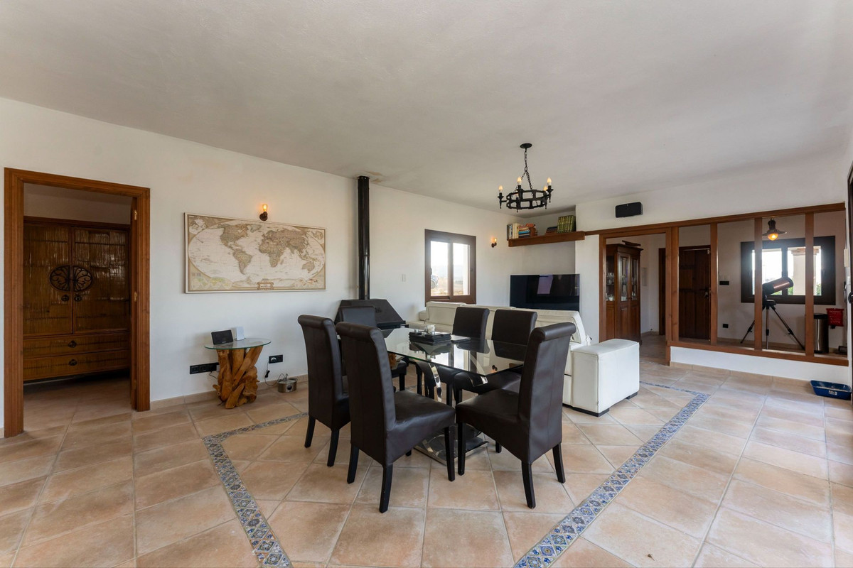 Te koop Vrijstaande Villa Costa Del Sol Alora € 449.000,-