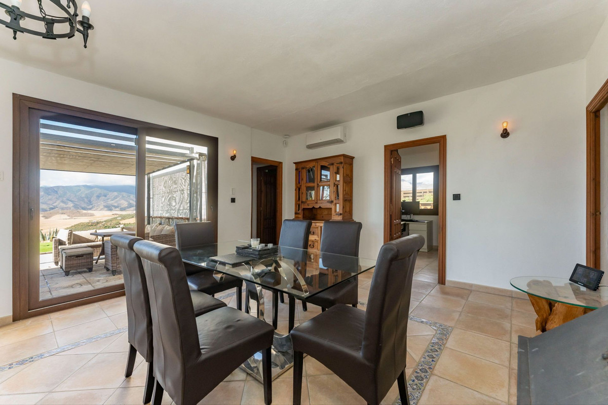 Te koop Vrijstaande Villa Costa Del Sol Alora € 449.000,-