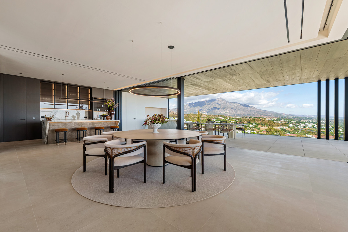 Te koop Vrijstaande Villa Costa Del Sol Benahavís € 21.500.000,-