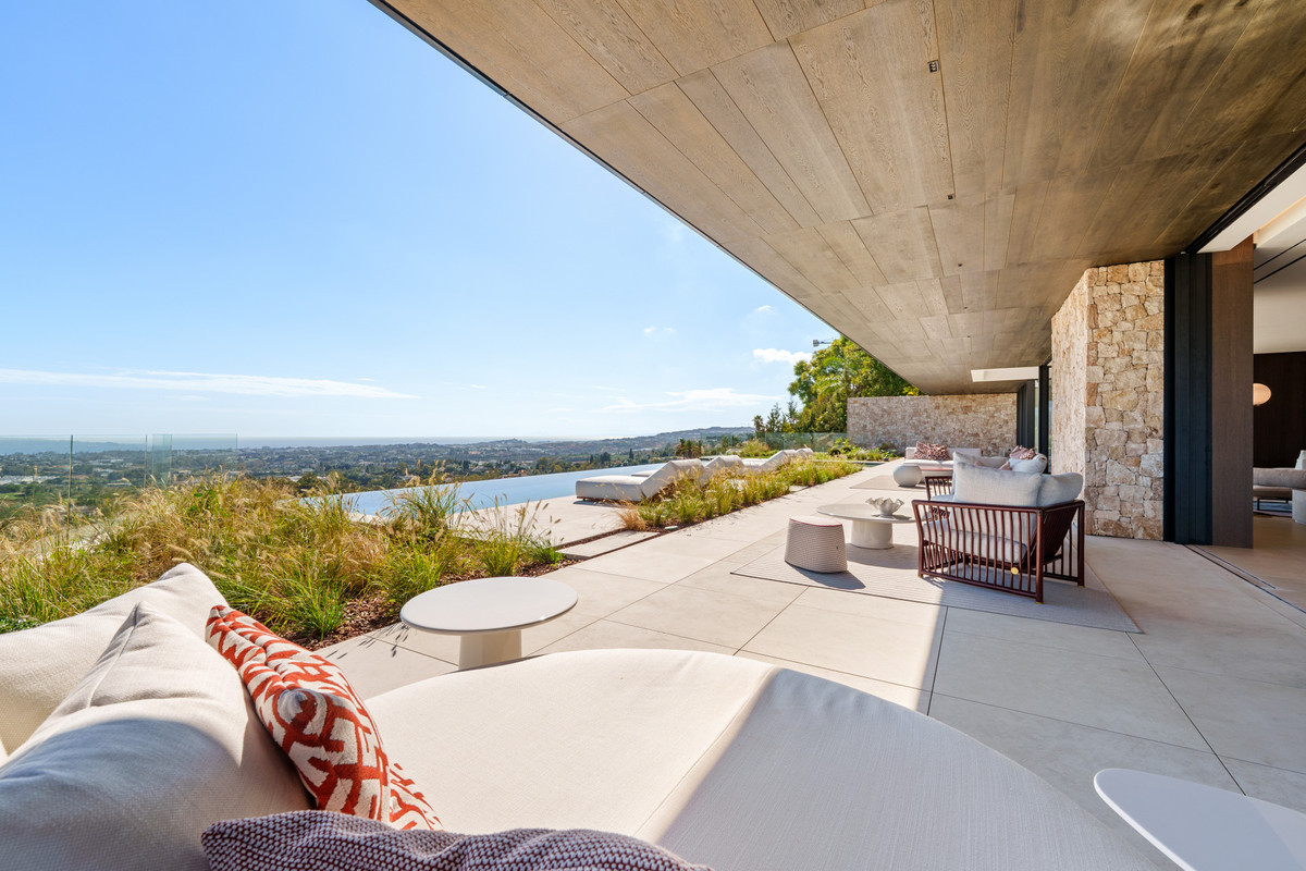 Te koop Vrijstaande Villa Costa Del Sol Benahavís € 21.500.000,-