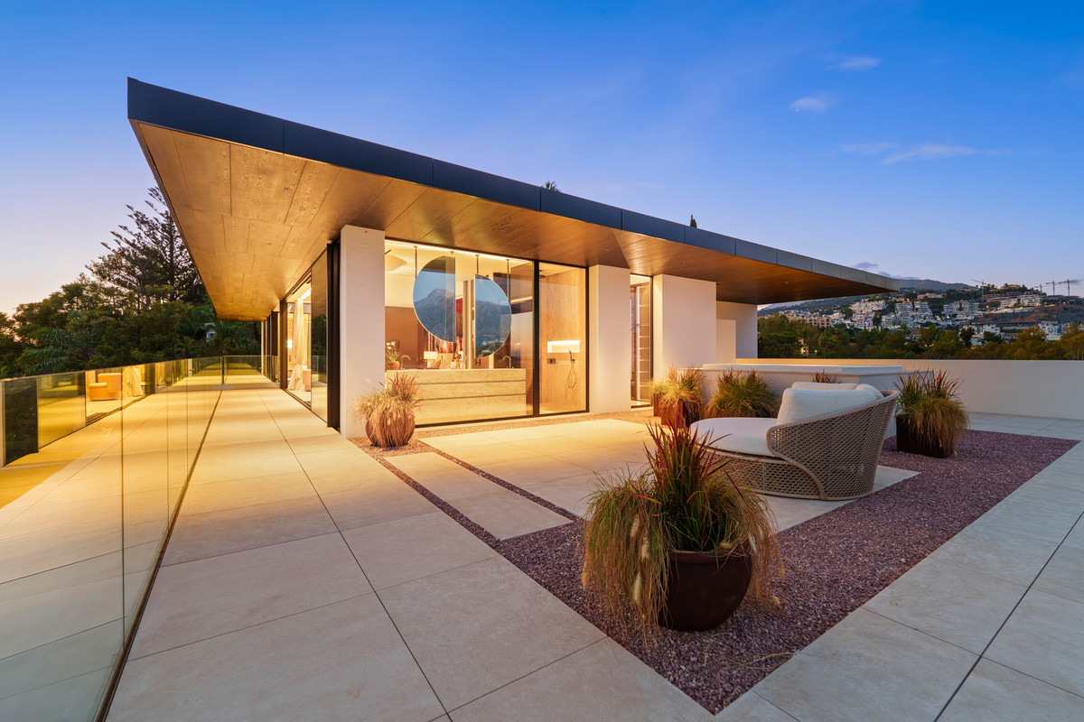 Te koop Vrijstaande Villa Costa Del Sol Benahavís € 21.500.000,-