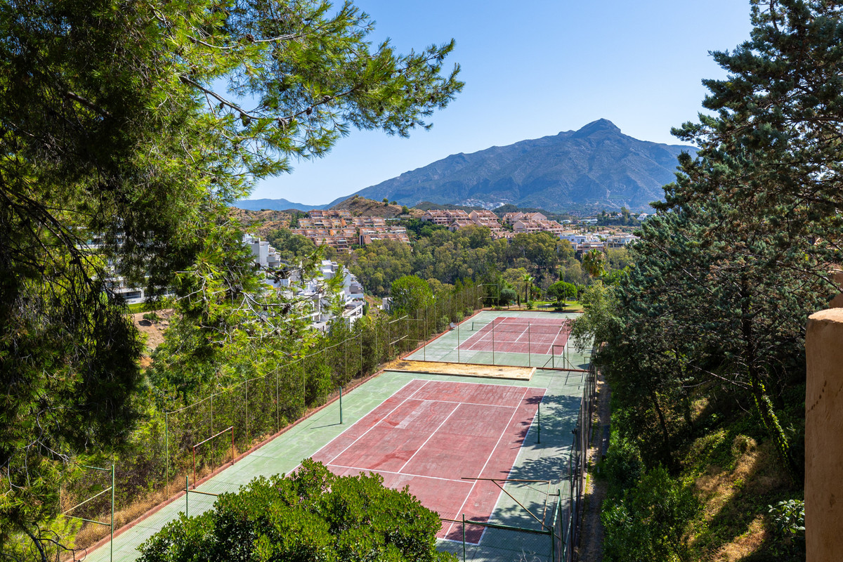 Te koop Penthouse Costa Del Sol Nueva Andalucía € 1.145.000,-