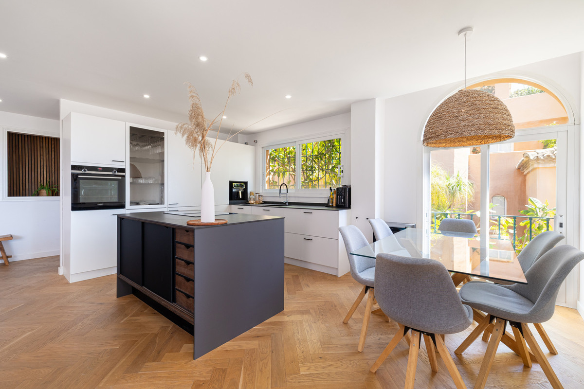 Te koop Penthouse Costa Del Sol Nueva Andalucía € 1.145.000,-