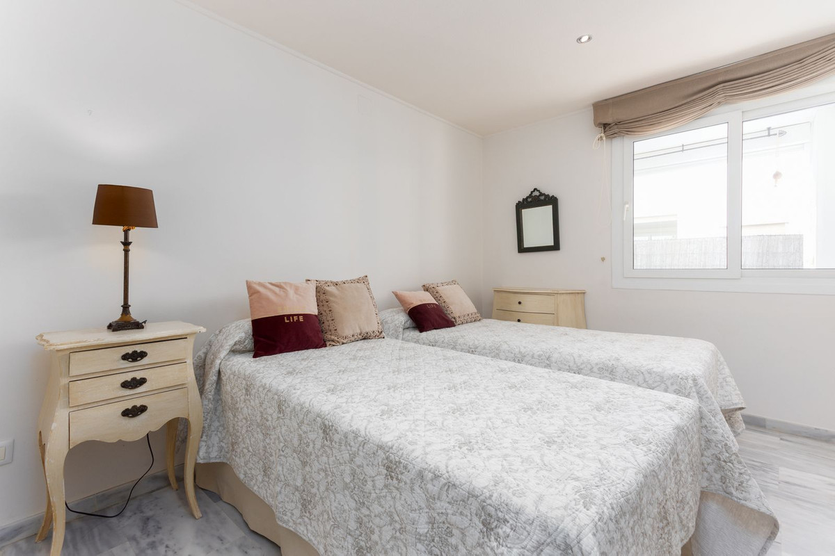 Te koop Gelijkvloers appartement Costa Del Sol Nueva Andalucía € 370.000,-