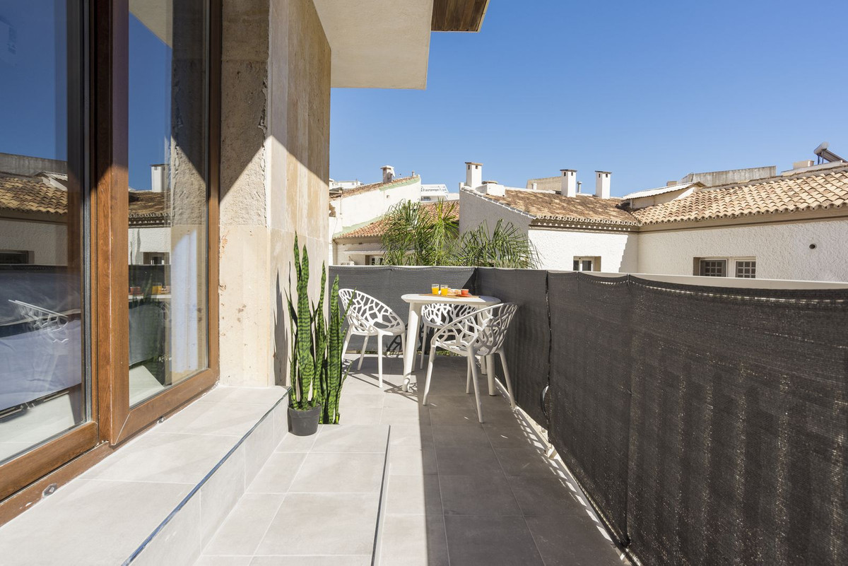 Te koop Middle Floor Apartment Costa Del Sol Torremolinos Centro € 440.000,-