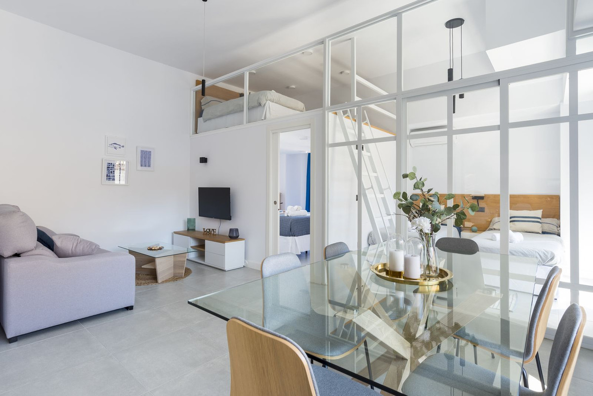 Te koop Middle Floor Apartment Costa Del Sol Torremolinos Centro € 440.000,-