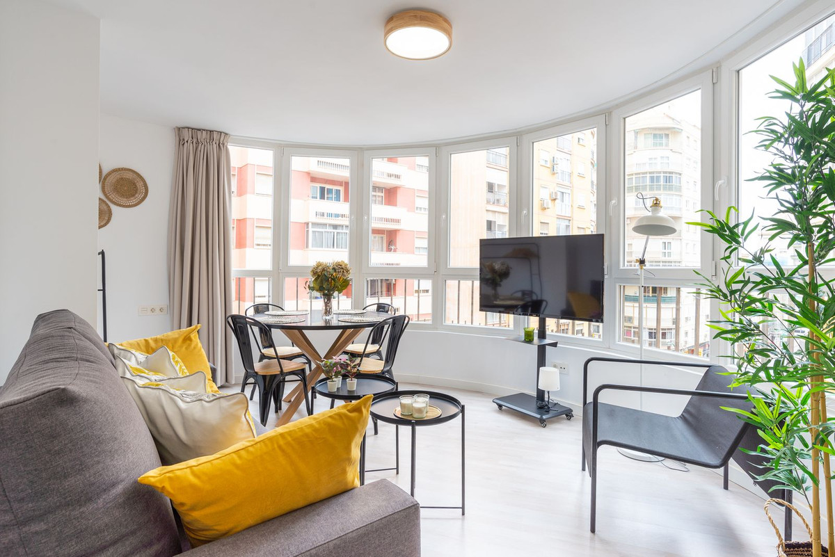 Te koop Middle Floor Apartment Costa Del Sol Málaga Centro € 399.000,-