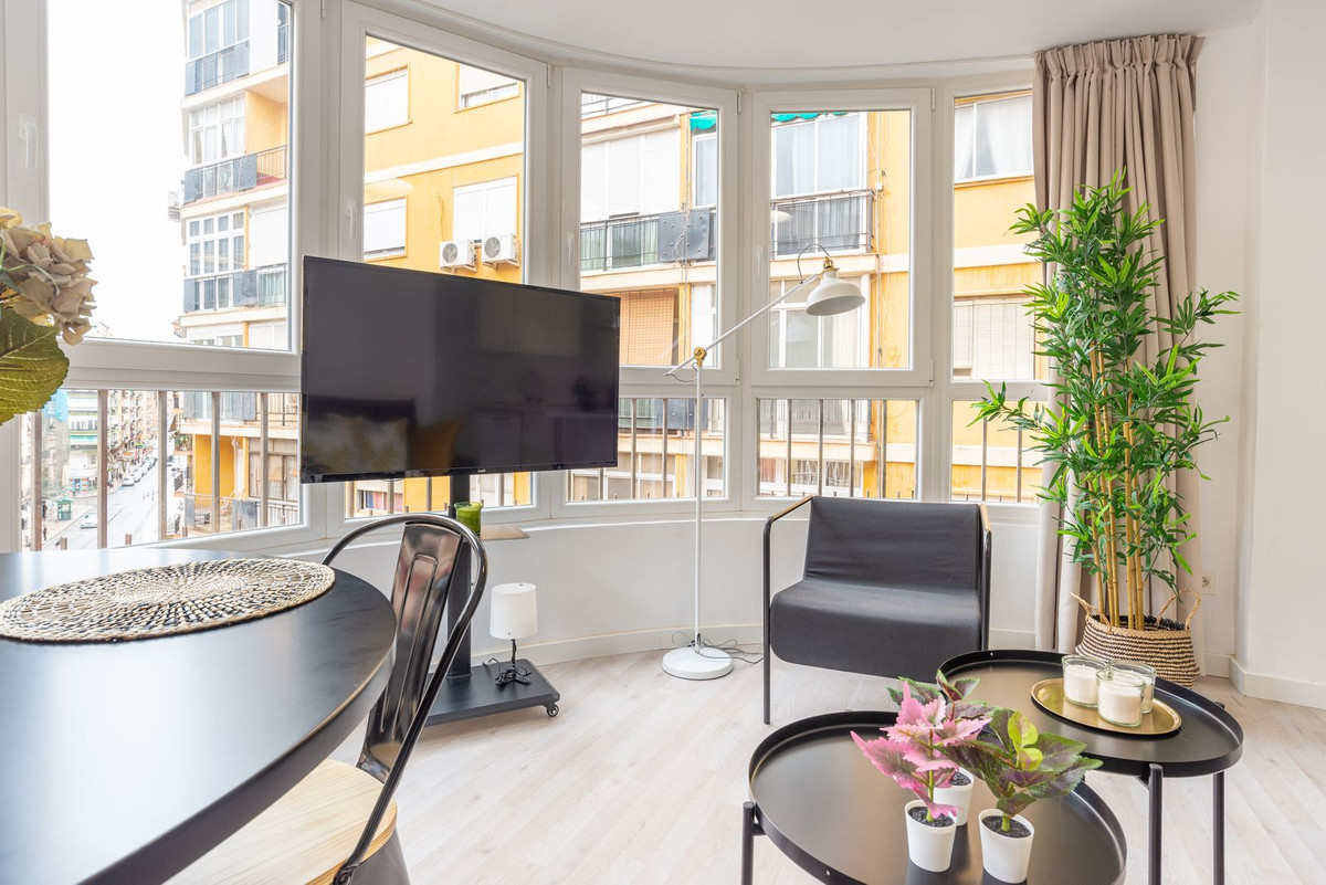 Te koop Middle Floor Apartment Costa Del Sol Málaga Centro € 399.000,-