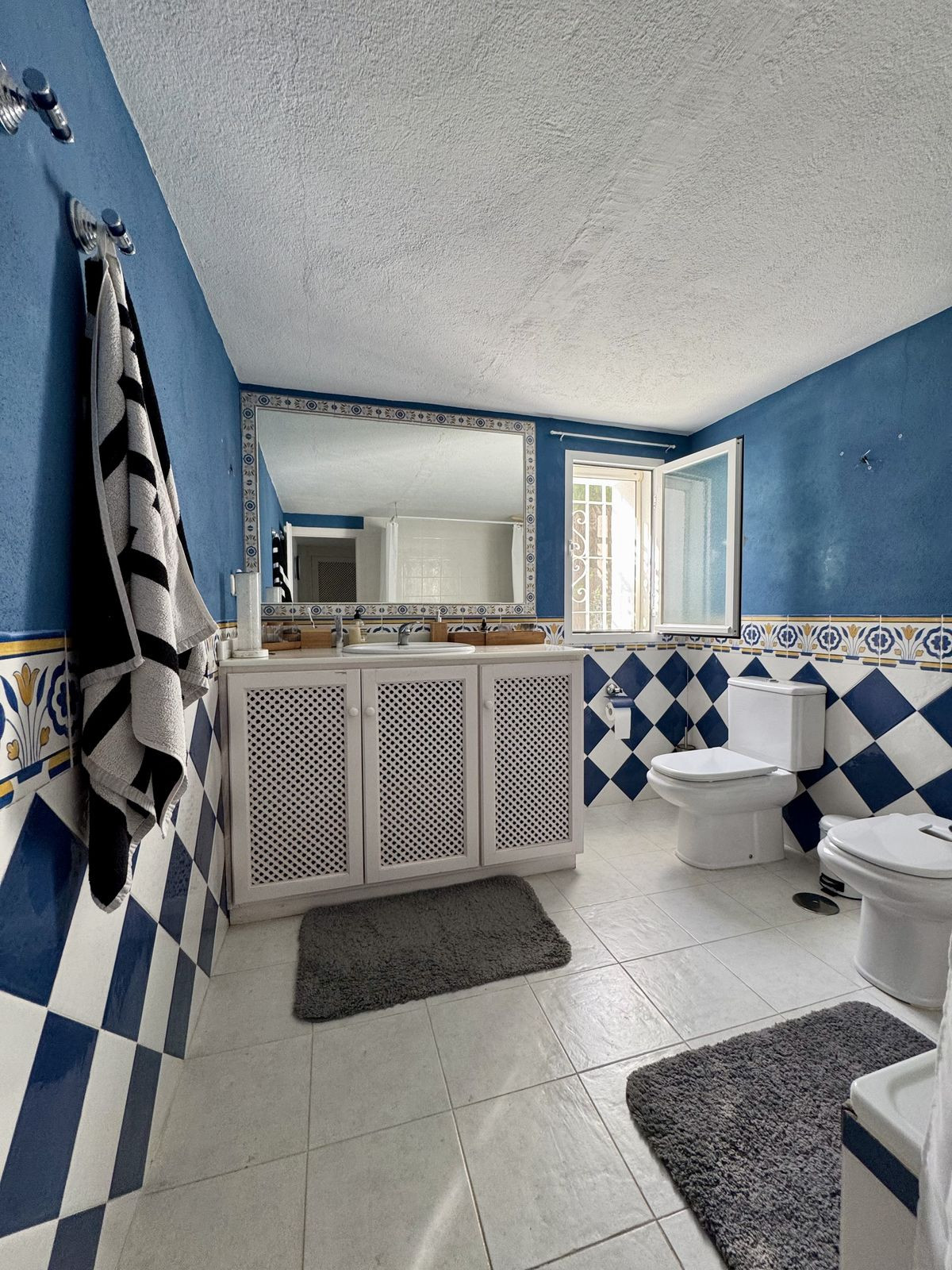 Te koop Vrijstaande Villa Costa Del Sol Marbella € 980.000,-