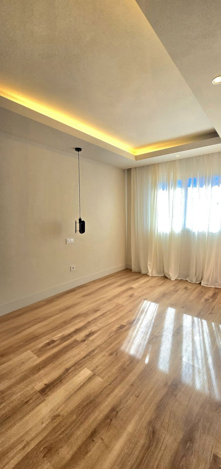 Te koop Half vrijstaand huis Costa Del Sol Atalaya € 870.000,-