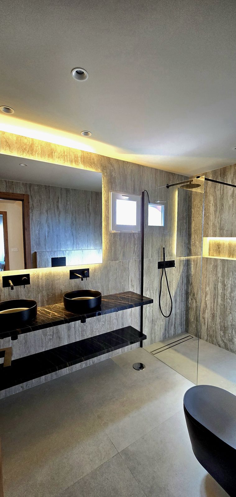 Te koop Half vrijstaand huis Costa Del Sol Atalaya € 870.000,-