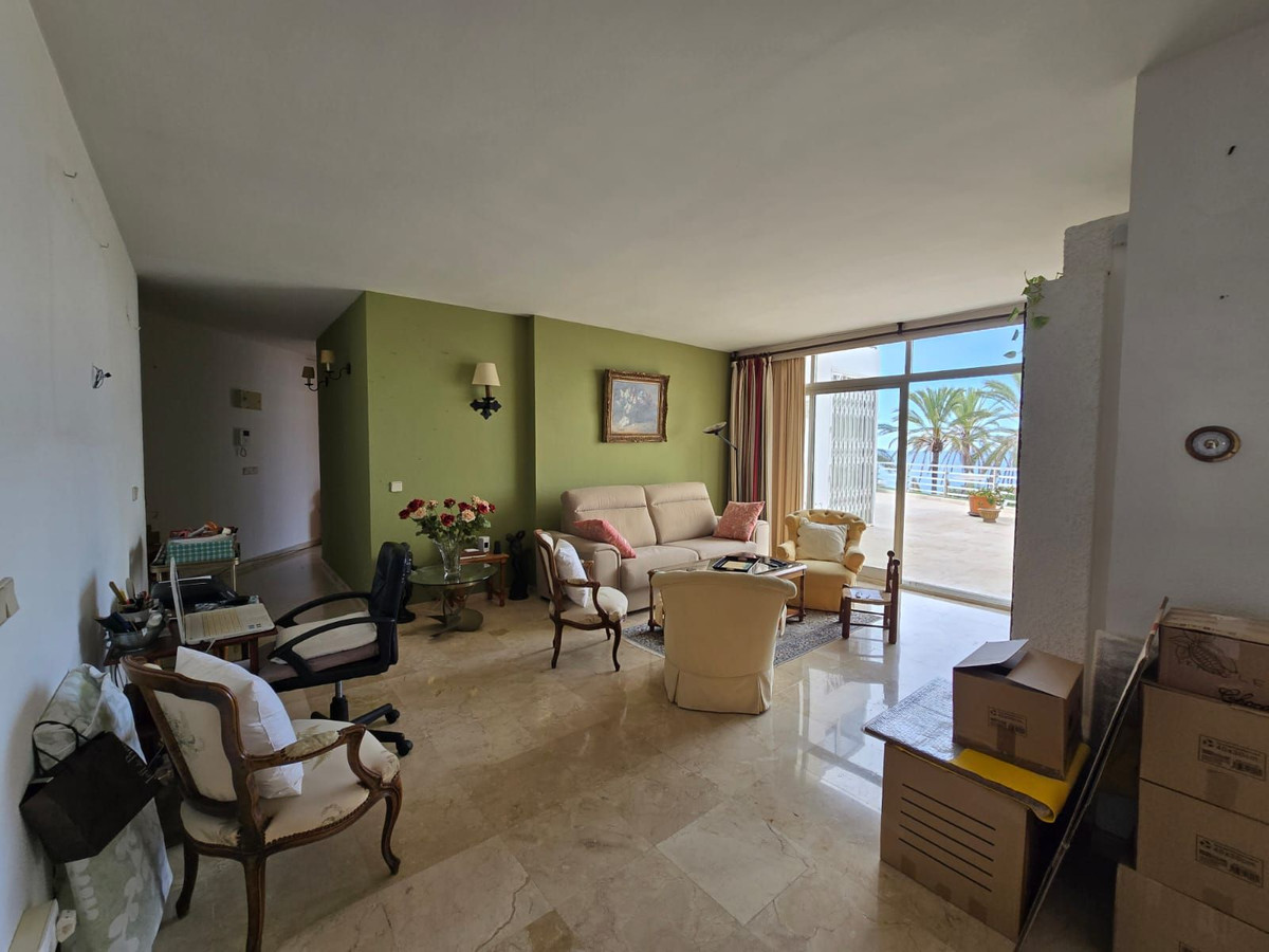 Te koop Middle Floor Apartment Costa Del Sol Marbella € 950.000,-