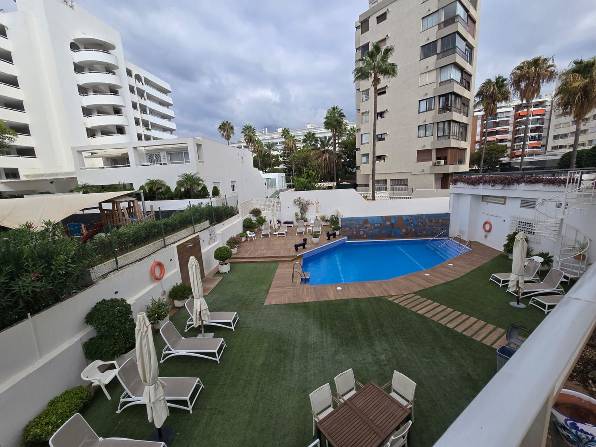 Te koop Middle Floor Apartment Costa Del Sol Marbella € 950.000,-