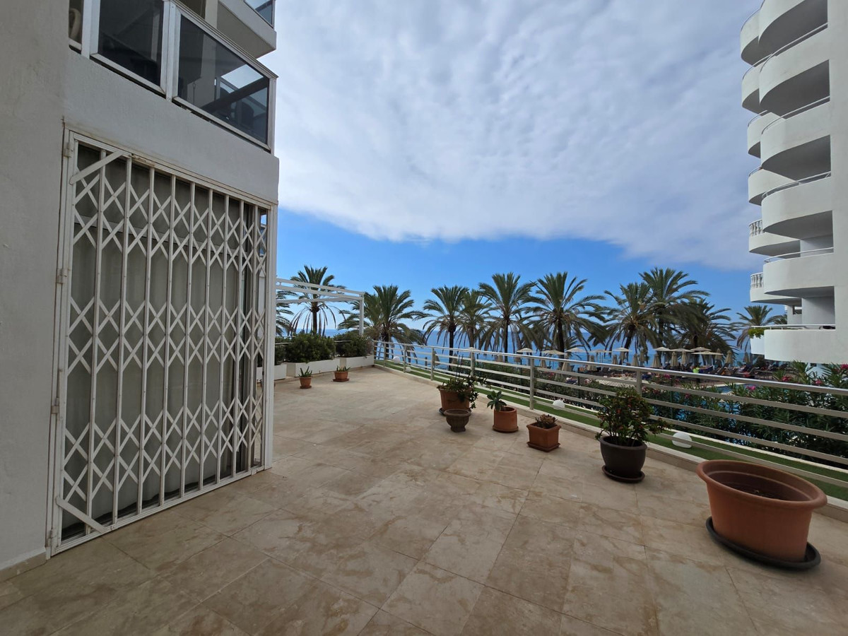 Te koop Middle Floor Apartment Costa Del Sol Marbella € 950.000,-