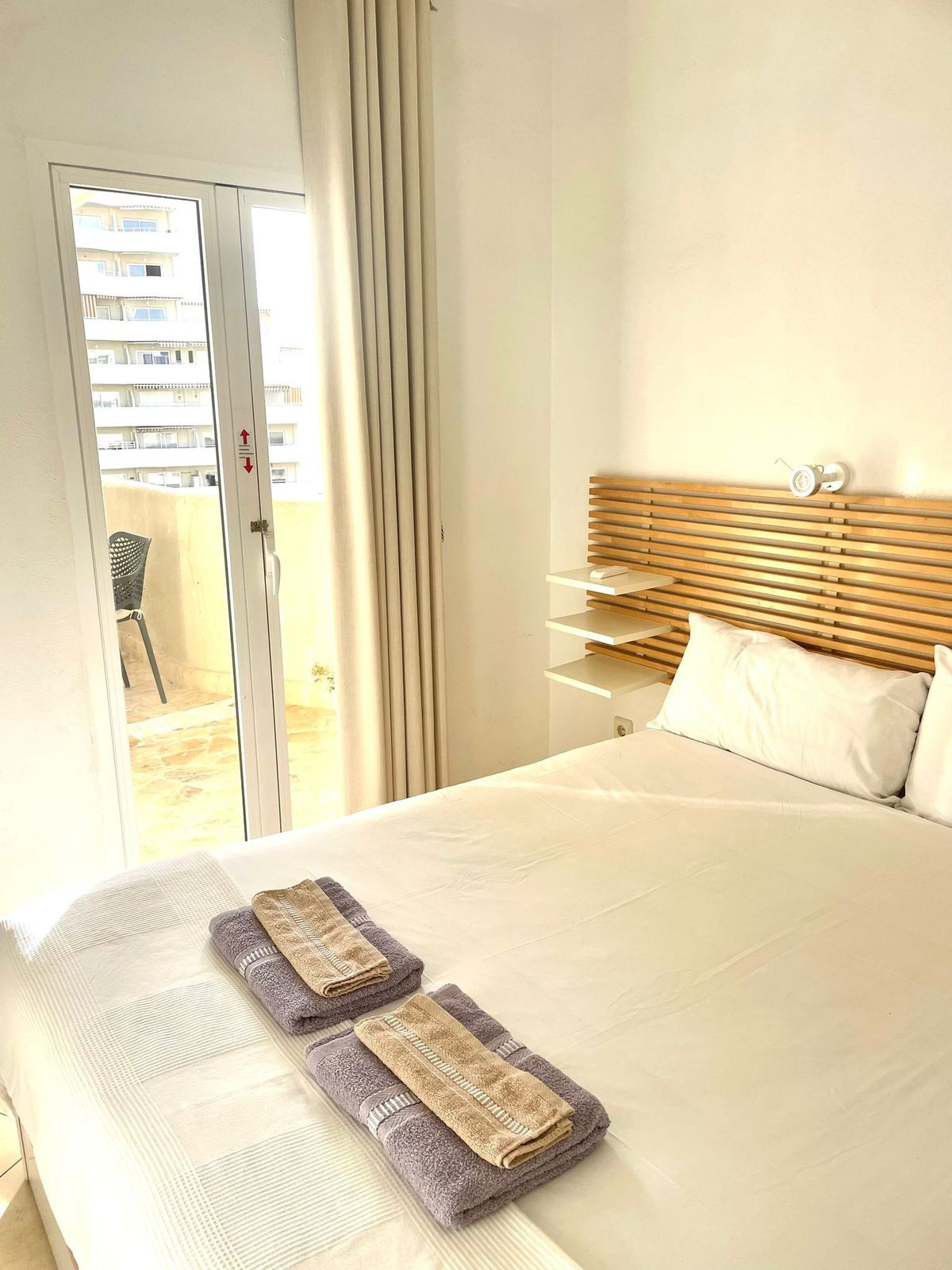 Te koop Middle Floor Apartment Costa Del Sol Benalmadena Costa € 360.000,-