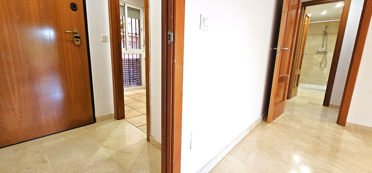 Te koop Gelijkvloers appartement Costa Del Sol Elviria € 350.000,-