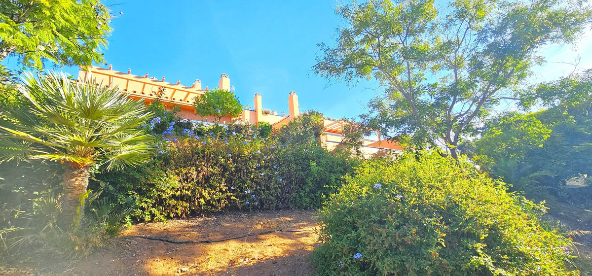 Te koop Gelijkvloers appartement Costa Del Sol Elviria € 350.000,-