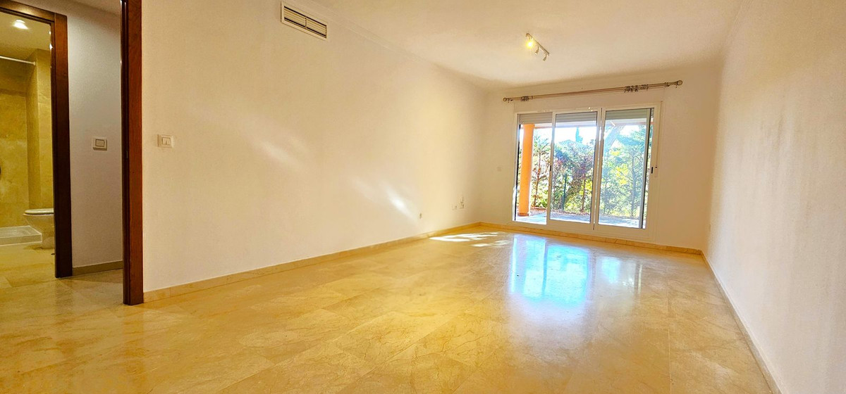 Te koop Gelijkvloers appartement Costa Del Sol Elviria € 350.000,-